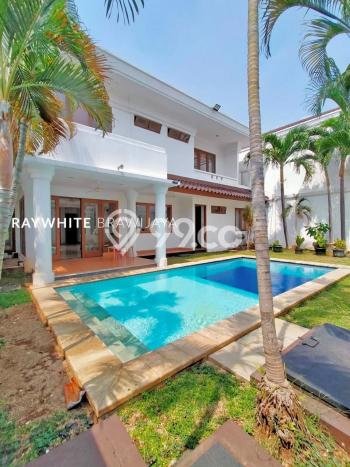 Rumah LT 404m² / LB 350m² View Gunung di Pejaten, Jakarta Selatan Rumah LT 404m² / LB 350m² View Gunung di Pejaten, Jakarta Selatan