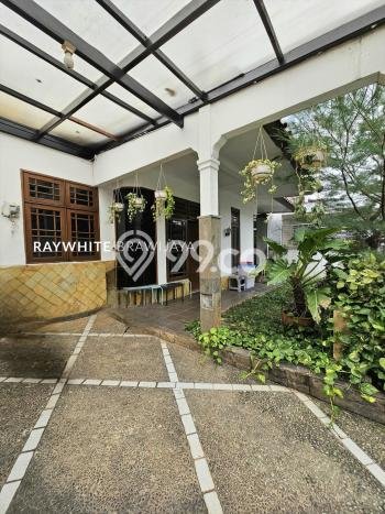 Rumah kawasan Lebak Bulus, Jakarta Selatan, Luas 187m² Bangunan 135m² Rumah kawasan Lebak Bulus, Jakarta Selatan, Luas 187m² Bangunan 135m²