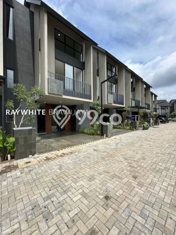 Rumah Luxury Modern Siap Huni di Lebak Bulus Jakarta Selatan Rumah Luxury Modern Siap Huni di Lebak Bulus Jakarta Selatan