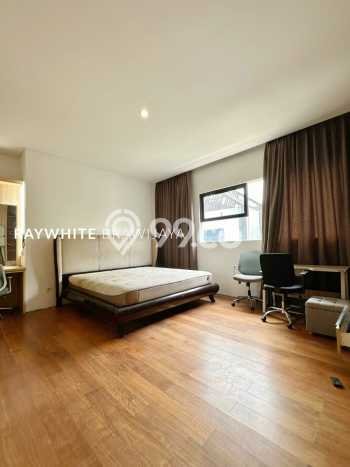 Dijual Rumah Luas Megah Dengan View Cantik di Bangka, Jakarta Selatan Dijual Rumah Luas Megah Dengan View Cantik di Bangka, Jakarta Selatan