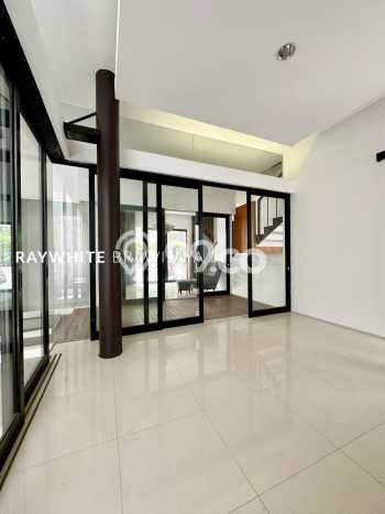 Dijual Rumah Luas Megah Dengan View Cantik di Bangka, Jakarta Selatan Dijual Rumah Luas Megah Dengan View Cantik di Bangka, Jakarta Selatan