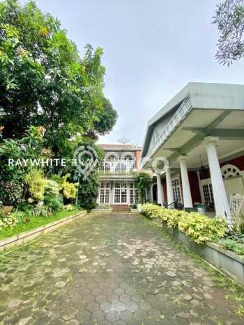 Hot Offer Hunian Mewah Ideal dan Luas di Pancoran, Jakarta Selatan Hot Offer Hunian Mewah Ideal dan Luas di Pancoran, Jakarta Selatan