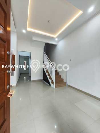 Jual Rumah Strategis Bagus Punya 3 KT di Jagakarsa Jakarta Selatan SHM Jual Rumah Strategis Bagus Punya 3 KT di Jagakarsa Jakarta Selatan SHM