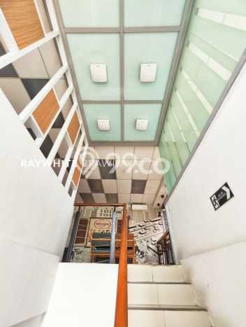 Dijual! Kantor di Sudirman Jakarta Selatan LT 140m2 / LB 412m2 Kawasan Strategis Dijual! Kantor di Sudirman Jakarta Selatan LT 140m2 / LB 412m2 Kawasan Strategis