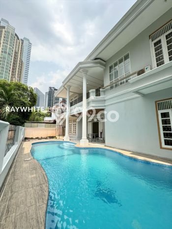 Rumah Elit LB 500m2 Siap Huni Desain Elegan di Mega Kuningan, Jakarta Selatan Rumah Elit LB 500m2 Siap Huni Desain Elegan di Mega Kuningan, Jakarta Selatan