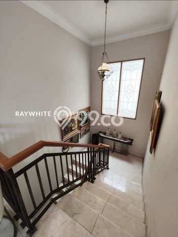 Rumah Luxury Modern Siap Huni di Kemang Jakarta Selatan Rumah Luxury Modern Siap Huni di Kemang Jakarta Selatan