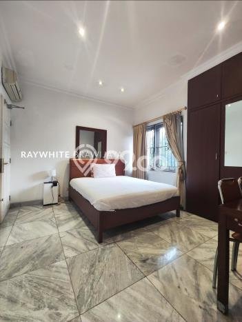 Rumah Elit Modern Siap Huni di Lebak Bulus Jakarta Selatan Rumah Elit Modern Siap Huni di Lebak Bulus Jakarta Selatan