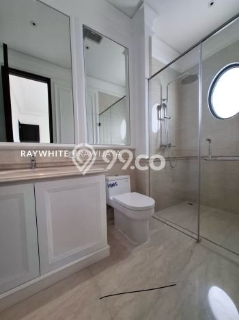 Rumah Nyaman area Kemang, Jakarta Selatan, Luas 515m² Bangunan 833m² Rumah Nyaman area Kemang, Jakarta Selatan, Luas 515m² Bangunan 833m²