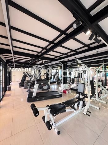 Rumah Bagus Disewakan di Kemang, Jakarta Selatan LT 252m2, LB 463m2 Rumah Bagus Disewakan di Kemang, Jakarta Selatan LT 252m2, LB 463m2