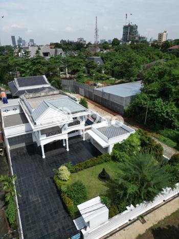 Jual Rumah Luas Megah Dengan View Cantik di Kemang, Jakarta Selatan Jual Rumah Luas Megah Dengan View Cantik di Kemang, Jakarta Selatan