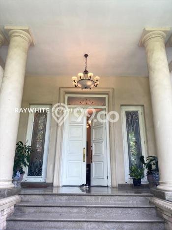 DIJUAL CEPAT! Rumah Asri area Kebayoran Baru, Jakarta Selatan, Luas 650m² LB 600m² Bisa Nego! DIJUAL CEPAT! Rumah Asri area Kebayoran Baru, Jakarta Selatan, Luas 650m² LB 600m² Bisa Nego!