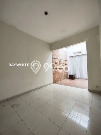 Rumah Cantik Siap Huni Di Kebayoran Baru Luas 300m2 Aman Rumah Cantik Siap Huni Di Kebayoran Baru Luas 300m2 Aman