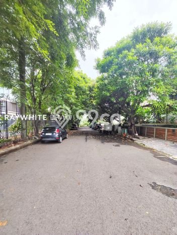 HARGA SPESIAL! Rumah Minimalis area Lebak Bulus, Jakarta Selatan, Luas 198m² Bangunan 260m² Bisa Nego! HARGA SPESIAL! Rumah Minimalis area Lebak Bulus, Jakarta Selatan, Luas 198m² Bangunan 260m² Bisa Nego!