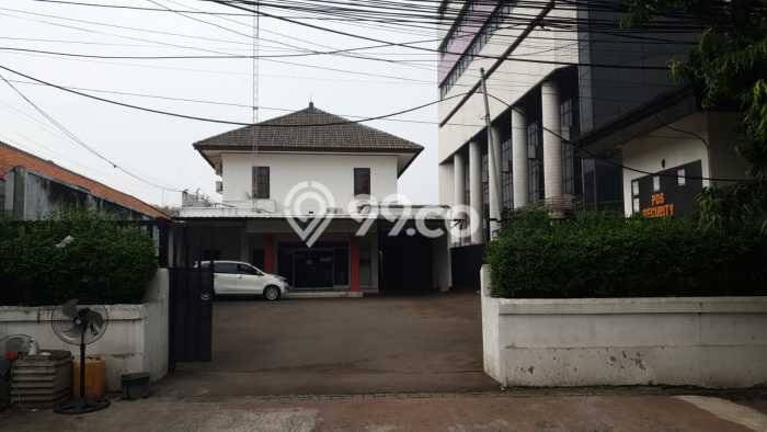 Area Ramai! Komersial Dijual di Matraman untuk Bisnis Luas Bangunan 448m2 Area Ramai! Komersial Dijual di Matraman untuk Bisnis Luas Bangunan 448m2