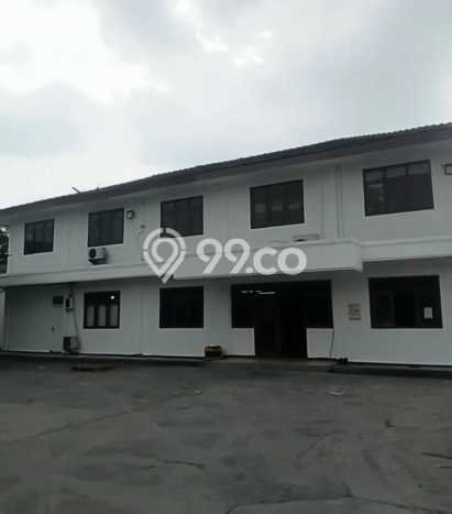 Gudang Disewa di Tangerang dengan LB 8000m2 Area Komersial Ramai Gudang Disewa di Tangerang dengan LB 8000m2 Area Komersial Ramai