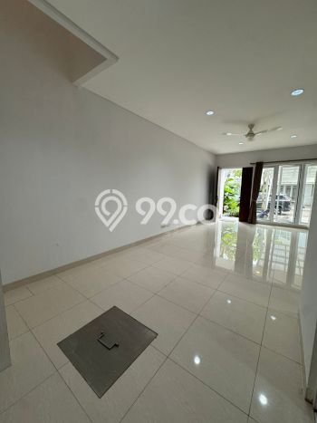 Disewakan! Rumah 3 Kamar Tidur &
3 Kamar Mandi di Metland Puri, Jakarta Barat Disewakan! Rumah 3 Kamar Tidur &
3 Kamar Mandi di Metland Puri, Jakarta Barat