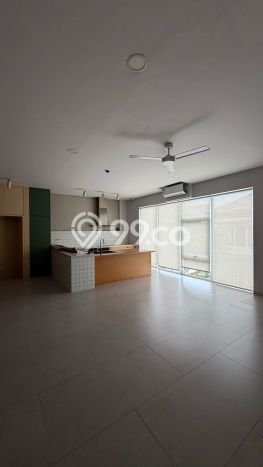 Jual Rumah Luas Megah Dengan View Eksklusif di Kembangan Baru, Jakarta Barat Jual Rumah Luas Megah Dengan View Eksklusif di Kembangan Baru, Jakarta Barat