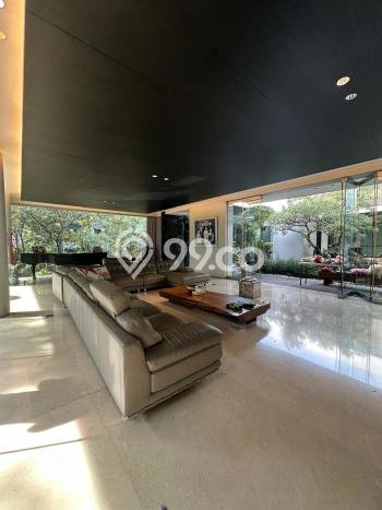 For Sale! Premium House LT 1130m2 Desain Elegan di Pantai Indah Kapuk For Sale! Premium House LT 1130m2 Desain Elegan di Pantai Indah Kapuk
