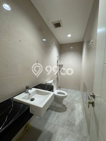 Disewakan! Rumah 3 Kamar Tidur &
3 Kamar Mandi di Metland Puri, Jakarta Barat Disewakan! Rumah 3 Kamar Tidur &
3 Kamar Mandi di Metland Puri, Jakarta Barat