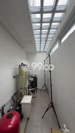 Jual Rumah Luas Megah Dengan View Eksklusif di Kembangan Baru, Jakarta Barat Jual Rumah Luas Megah Dengan View Eksklusif di Kembangan Baru, Jakarta Barat