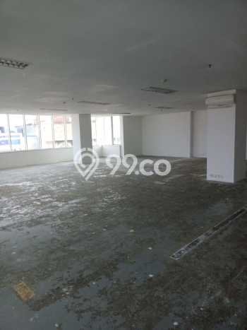 Dijual Kantor di Kebayoran Baru Jakarta Selatan LT 570m2 / LB 2884m2 Dijual Kantor di Kebayoran Baru Jakarta Selatan LT 570m2 / LB 2884m2
