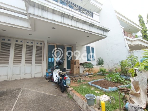Jual Rumah Luas Megah Dengan View Cantik di Modernland, Tangerang Jual Rumah Luas Megah Dengan View Cantik di Modernland, Tangerang