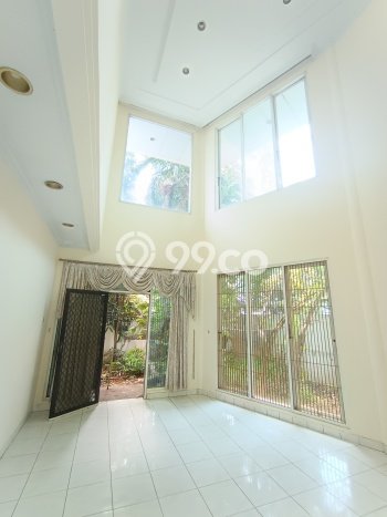 Rumah Luxury Modern Siap Huni di Modernland Tangerang Rumah Luxury Modern Siap Huni di Modernland Tangerang