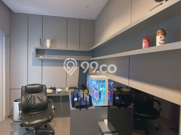 Rumah Strategis di Pusat Kota Gading Serpong, Tangerang - LT 96m² Rumah Strategis di Pusat Kota Gading Serpong, Tangerang - LT 96m²