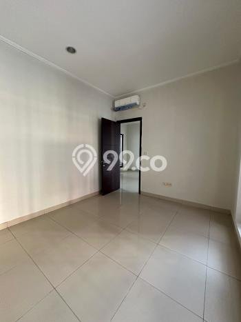 Rumah Elit Modern Tanpa Renovasi di Metro Permata Tangerang Rumah Elit Modern Tanpa Renovasi di Metro Permata Tangerang