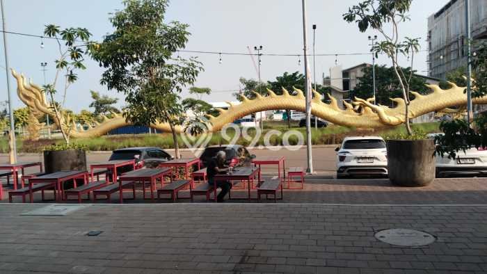 Ruko Disewakan di , Luas 236m2m², Area Premium Ruko Disewakan di , Luas 236m2m², Area Premium