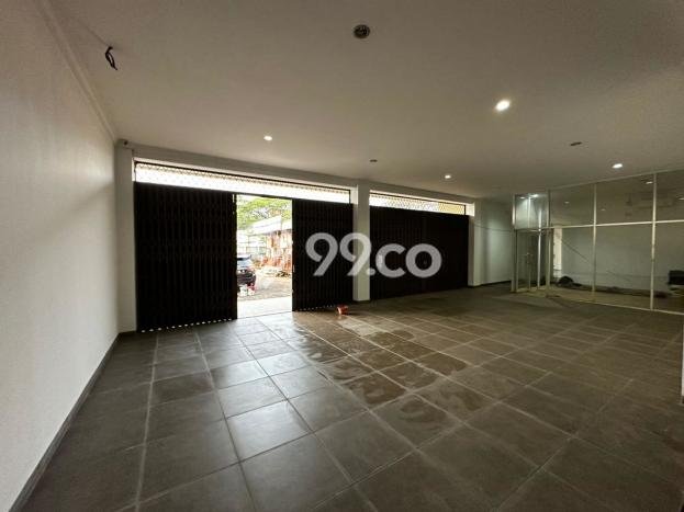 Gudang Area Bisnis di Cibodas, Luas 1740m2m², Sentra Perdagangan Gudang Area Bisnis di Cibodas, Luas 1740m2m², Sentra Perdagangan