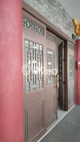 Ruko Disewakan di , Luas 236m2m², Area Premium Ruko Disewakan di , Luas 236m2m², Area Premium