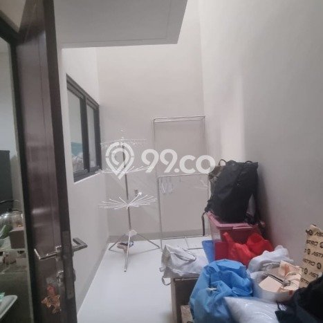 Rumah Mewah LB 90m2 Siap Pakai Desain Elegan di Metland Puri, Jakarta Barat Rumah Mewah LB 90m2 Siap Pakai Desain Elegan di Metland Puri, Jakarta Barat