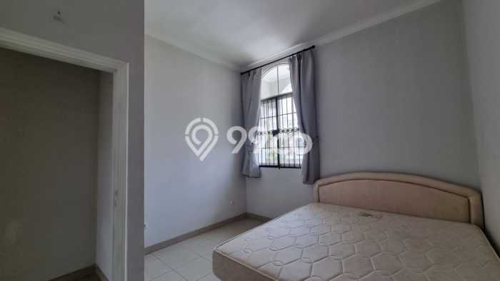 Rumah Terawat kawasan Pantai Indah Kapuk, Jakarta Utara, LT 180m² Bangunan 280m² DIJUAL CEPAT! Rumah Terawat kawasan Pantai Indah Kapuk, Jakarta Utara, LT 180m² Bangunan 280m² DIJUAL CEPAT!