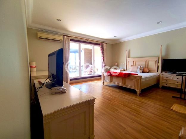 Rumah Bagus Disewakan di Pantai Indah Kapuk, Jakarta Utara LT 850m2, LB 1350m2 Rumah Bagus Disewakan di Pantai Indah Kapuk, Jakarta Utara LT 850m2, LB 1350m2