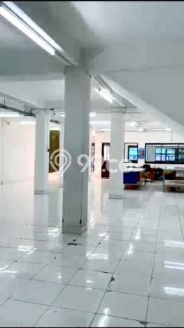 Hunian Mewah LB 1350m2 Siap Pakai Desain Elegan di Tamansari, Jakarta Barat Hunian Mewah LB 1350m2 Siap Pakai Desain Elegan di Tamansari, Jakarta Barat