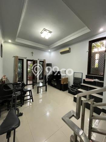 Hunian Mewah LB 300m2 Siap Huni Desain Elegan di Sunter, Jakarta Utara Hunian Mewah LB 300m2 Siap Huni Desain Elegan di Sunter, Jakarta Utara