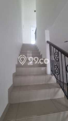 Rumah Sewa Jakarta Barat LT 60m2 LB 80m2 Area Green Lake City Rumah Sewa Jakarta Barat LT 60m2 LB 80m2 Area Green Lake City