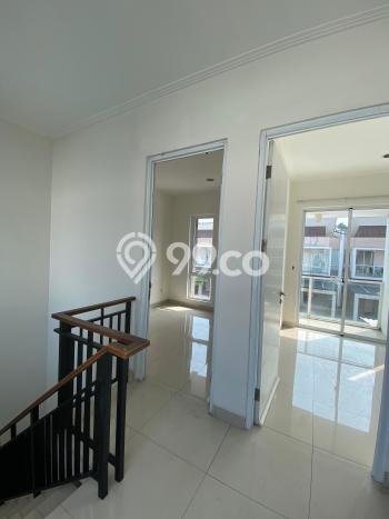 Rumah Modern 3 Kamar LT 90m2 di Semanan Rumah Modern 3 Kamar LT 90m2 di Semanan