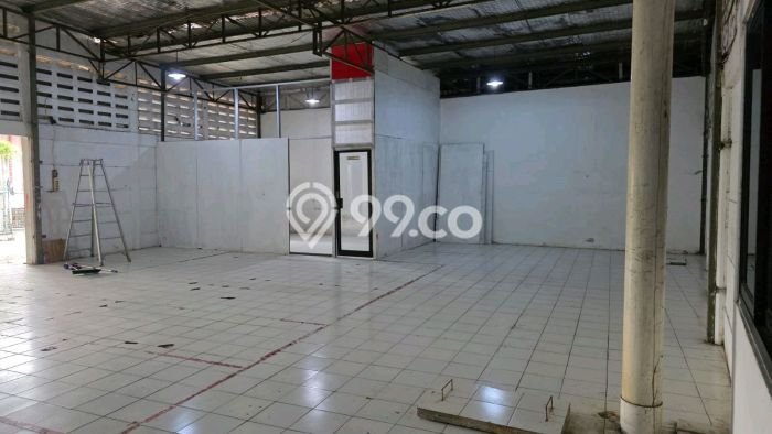 Gudang untuk Disewa di Pusat Tangerang Luas Bangunan 1000m2 Gudang untuk Disewa di Pusat Tangerang Luas Bangunan 1000m2