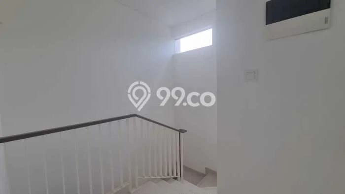 Rumah Luxury Modern Siap Huni di Metland Puri Jakarta Barat Rumah Luxury Modern Siap Huni di Metland Puri Jakarta Barat
