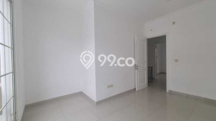 Rumah Sewa Jakarta Barat LT 60m2 LB 80m2 Area Green Lake City Rumah Sewa Jakarta Barat LT 60m2 LB 80m2 Area Green Lake City