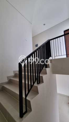 Rumah Sewa Jakarta Barat LT 84m2 LB 84m2 Kawasan Metland Puri Rumah Sewa Jakarta Barat LT 84m2 LB 84m2 Kawasan Metland Puri