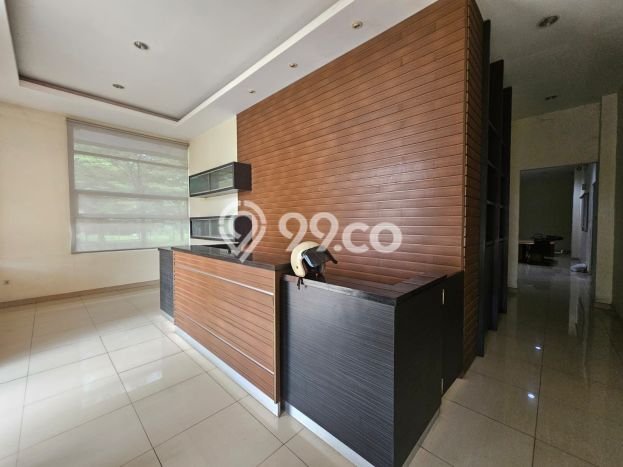 Gudang Disewa di Tangerang, Tangerang, LT 4000m2 / LB 2300m2 Gudang Disewa di Tangerang, Tangerang, LT 4000m2 / LB 2300m2