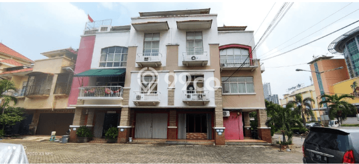 POTENSI BESAR! Ruko di , Luas 420m2m², Posisi Jalan Utama POTENSI BESAR! Ruko di , Luas 420m2m², Posisi Jalan Utama