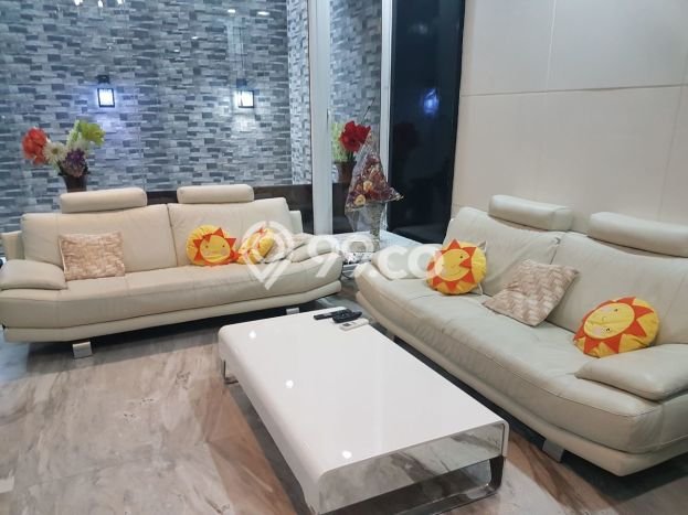 For Sale! Luxury House LT 210m2 Desain Modern di Pantai Indah Kapuk For Sale! Luxury House LT 210m2 Desain Modern di Pantai Indah Kapuk
