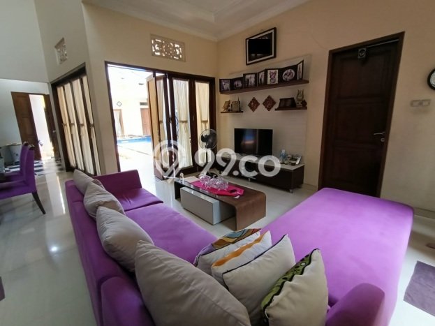 Hunian Mewah LB 280m2 Siap Huni Desain Elegan di Mampang, Jakarta Selatan Hunian Mewah LB 280m2 Siap Huni Desain Elegan di Mampang, Jakarta Selatan