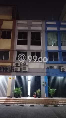 PELUANG EMAS! Ruko di , Luas 150m2m², Kawasan Komersial PELUANG EMAS! Ruko di , Luas 150m2m², Kawasan Komersial