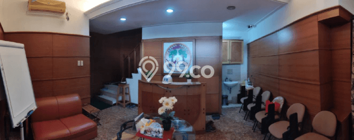 POTENSI BESAR! Ruko di , Luas 420m2m², Posisi Jalan Utama POTENSI BESAR! Ruko di , Luas 420m2m², Posisi Jalan Utama