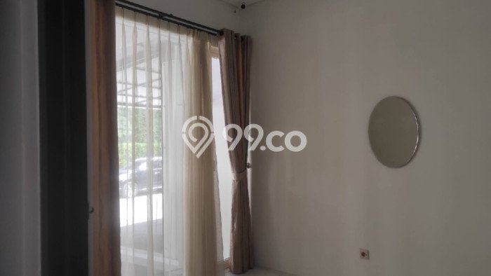 Hot Offer Hunian Premium Ideal dan Luas di Kembangan, Jakarta Barat Hot Offer Hunian Premium Ideal dan Luas di Kembangan, Jakarta Barat